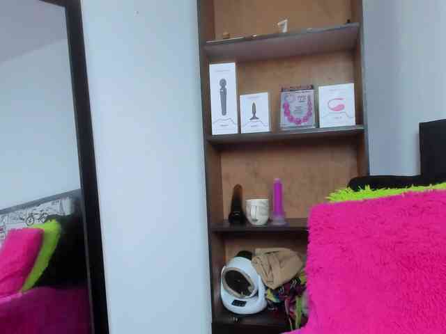 moonn-26 webcam