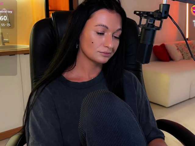 -Passionate-'s BongaCams show and profile