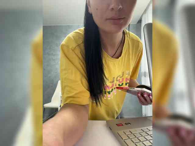 _UkRaiNo4Ka_ webcam