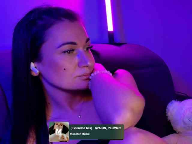 _UkRaiNo4Ka_ webcam