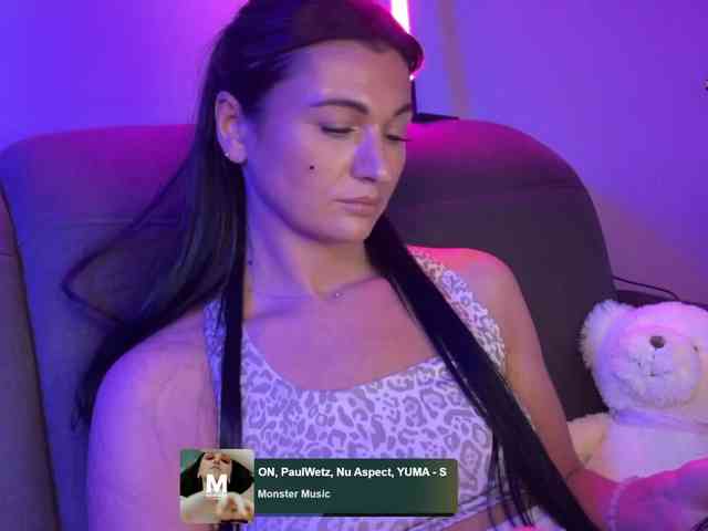 _UkRaiNo4Ka_ webcam