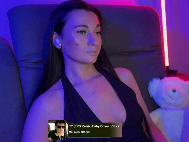 _UkRaiNo4Ka_ webcam