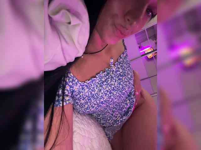 _UkRaiNo4Ka_ webcam