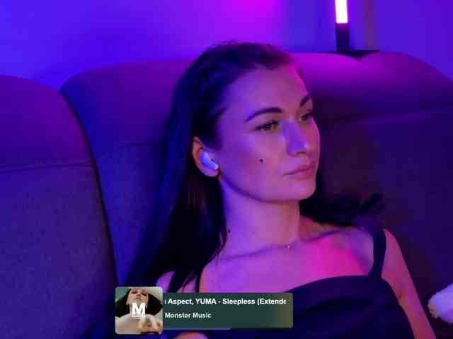 _UkRaiNo4Ka_ webcam