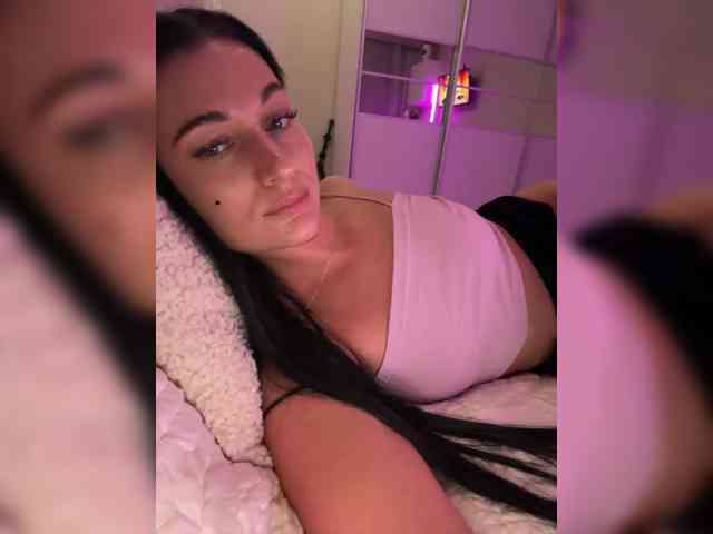 _UkRaiNo4Ka_ webcam
