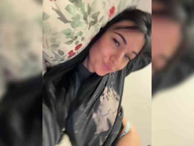 _UkRaiNo4Ka_ webcam