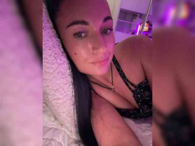 _UkRaiNo4Ka_ webcam