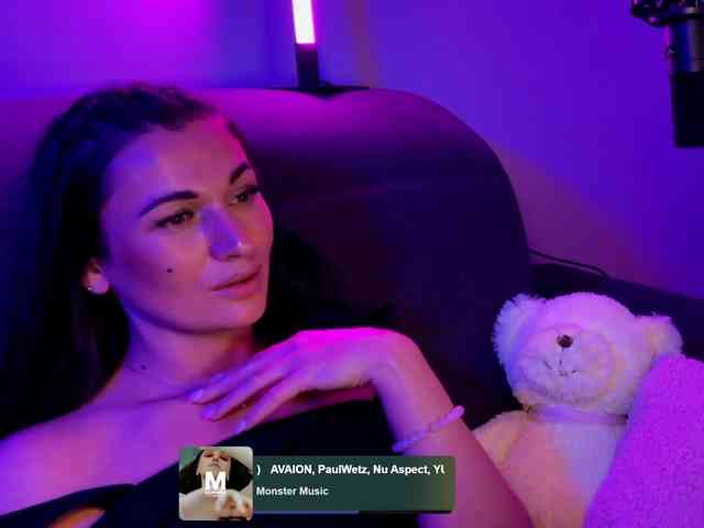 _UkRaiNo4Ka_ webcam