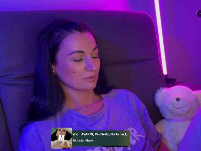 _UkRaiNo4Ka_ webcam