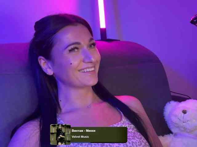 _UkRaiNo4Ka_ webcam