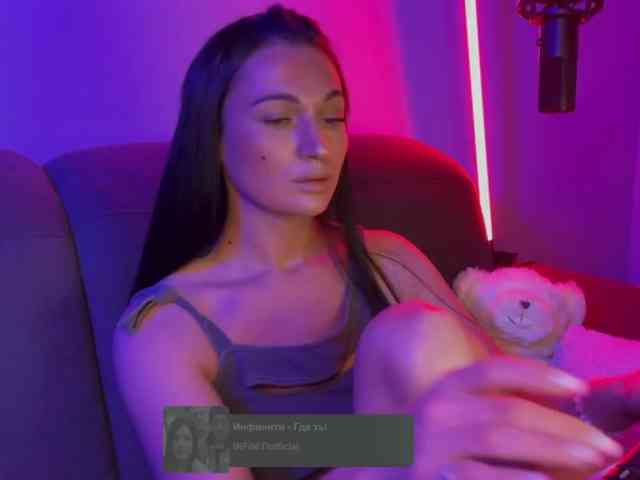_UkRaiNo4Ka_ webcam