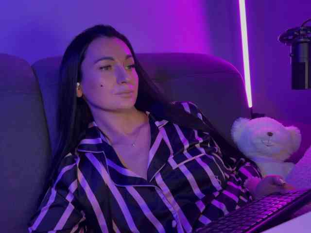 _UkRaiNo4Ka_ webcam