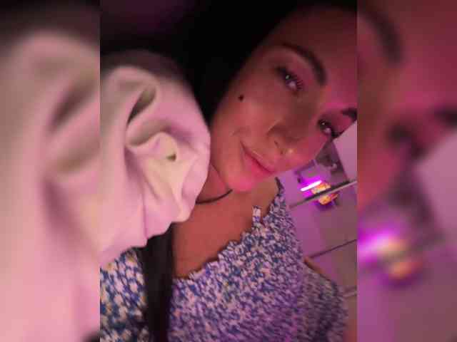 _UkRaiNo4Ka_ webcam