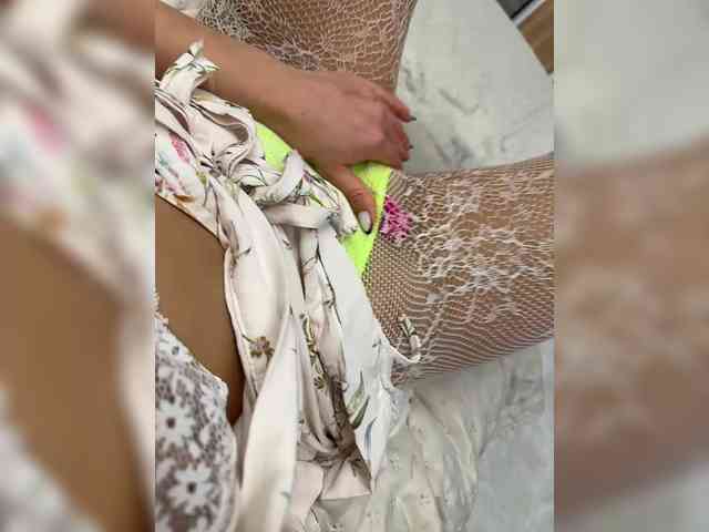 _UkRaiNo4Ka_ webcam