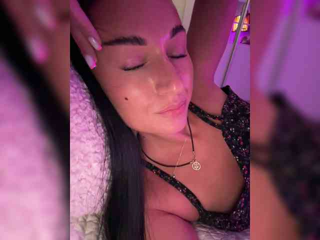 _UkRaiNo4Ka_ webcam