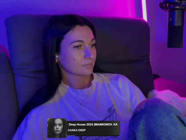 _UkRaiNo4Ka_ webcam