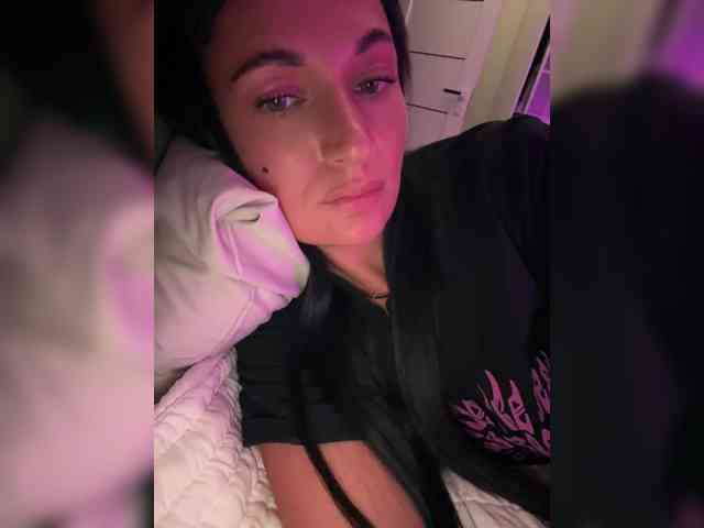 _UkRaiNo4Ka_ webcam
