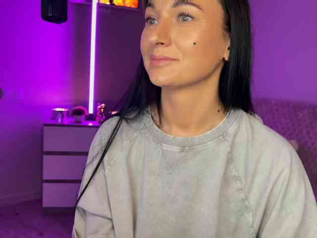 _UkRaiNo4Ka_ webcam