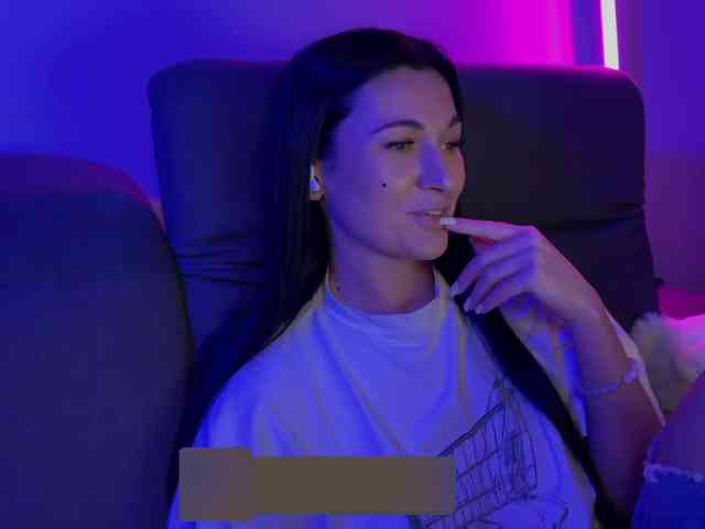 _UkRaiNo4Ka_ webcam