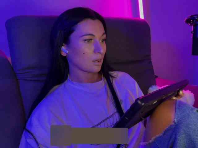 _UkRaiNo4Ka_ webcam