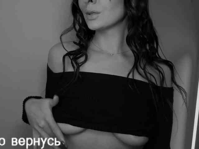 _UkRaiNo4Ka_ webcam