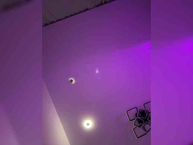 _UkRaiNo4Ka_ webcam