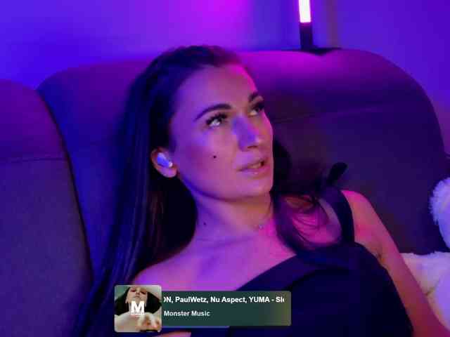 _UkRaiNo4Ka_ webcam