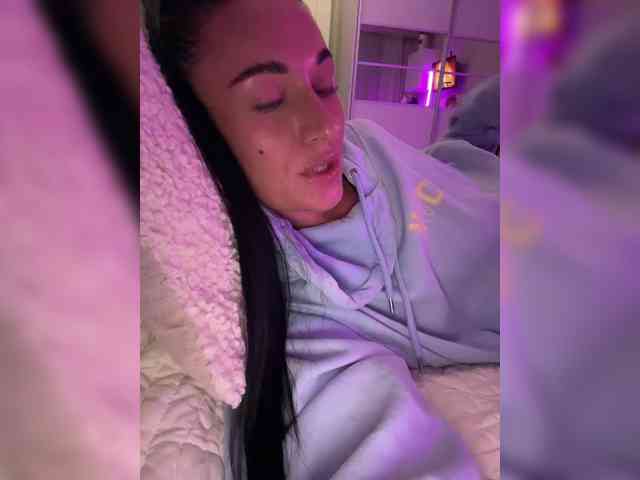 _UkRaiNo4Ka_ webcam