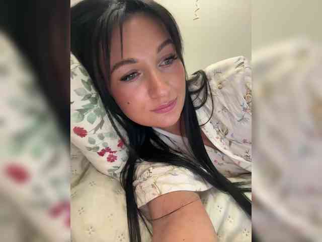 _UkRaiNo4Ka_ webcam