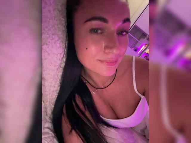 _UkRaiNo4Ka_ webcam