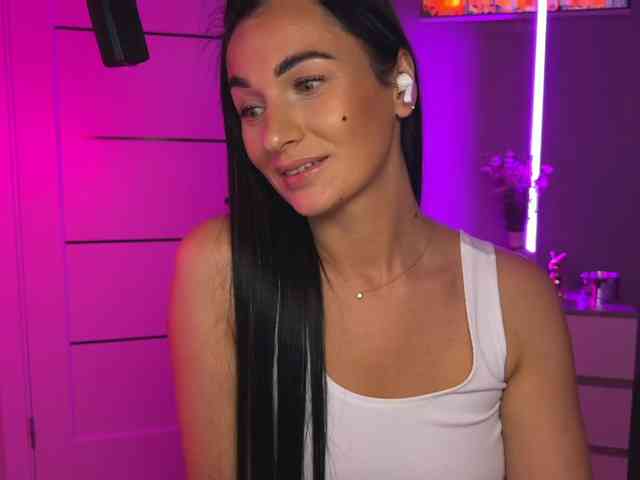 _UkRaiNo4Ka_ webcam