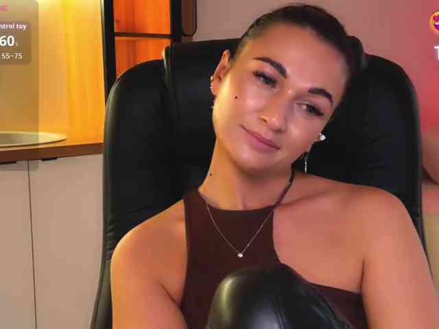 _UkRaiNo4Ka_ webcam