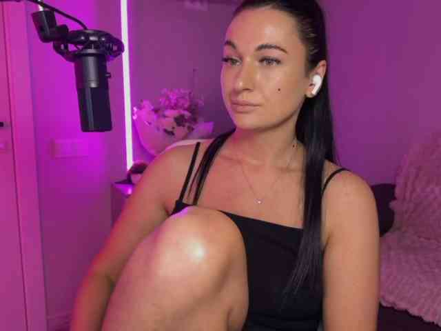 _UkRaiNo4Ka_ webcam