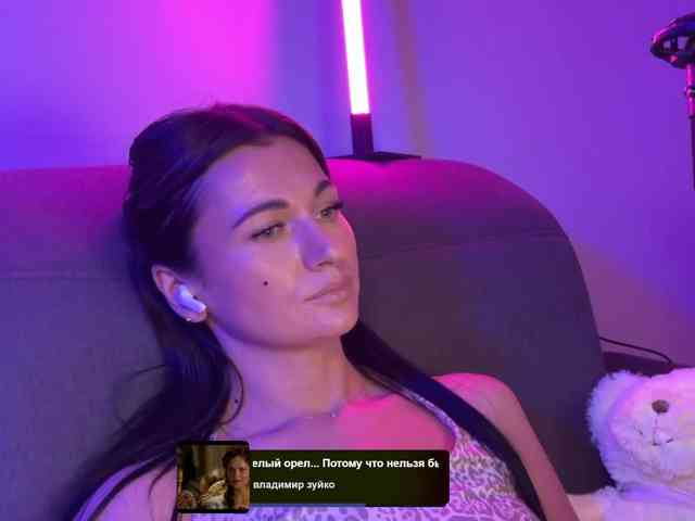 _UkRaiNo4Ka_ webcam