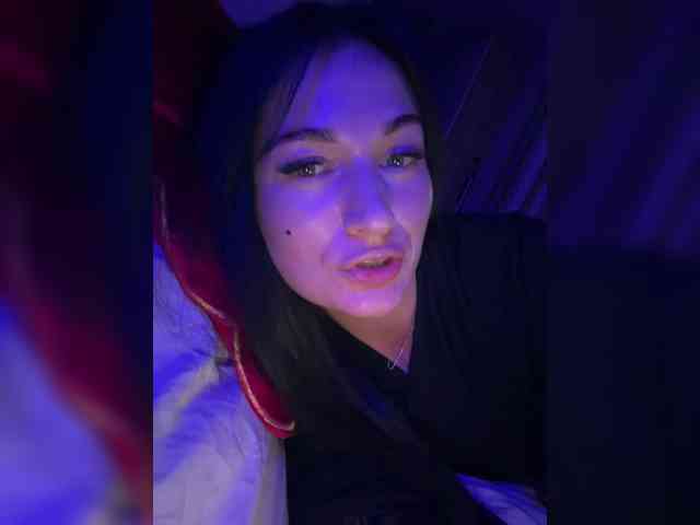_UkRaiNo4Ka_ webcam