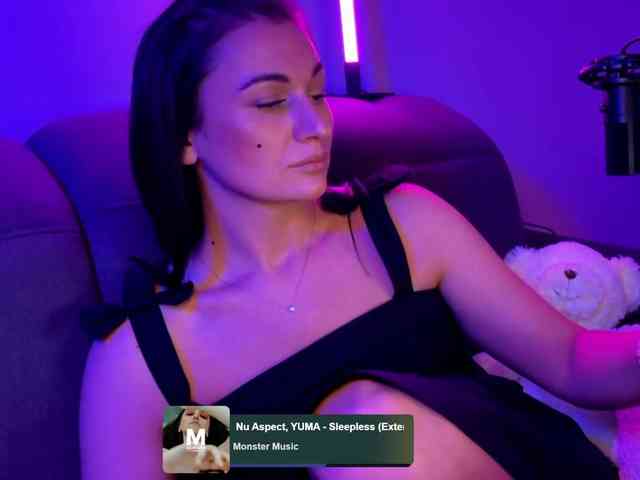 _UkRaiNo4Ka_ webcam