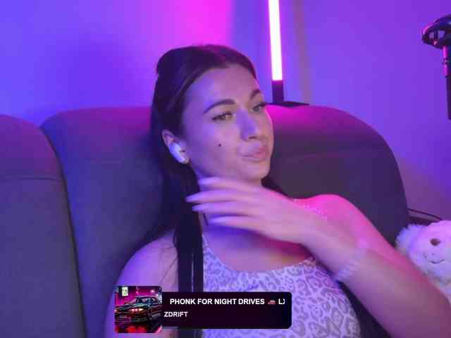 _UkRaiNo4Ka_ webcam