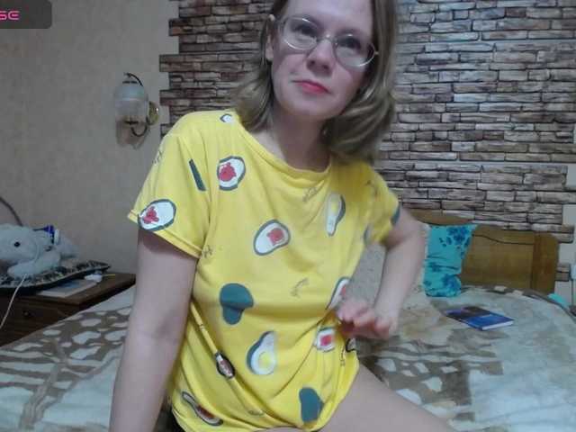 milfaolla's BongaCams show and profile