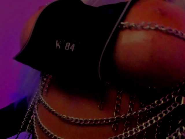 SashaBlue from BongaCams is Freechat