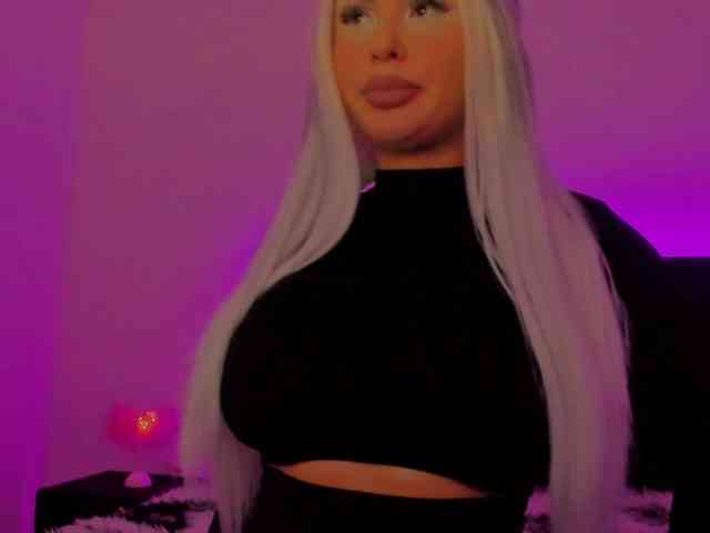 SashaGold1999 webcam