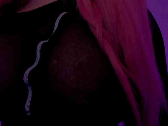 SashaGold1999 webcam