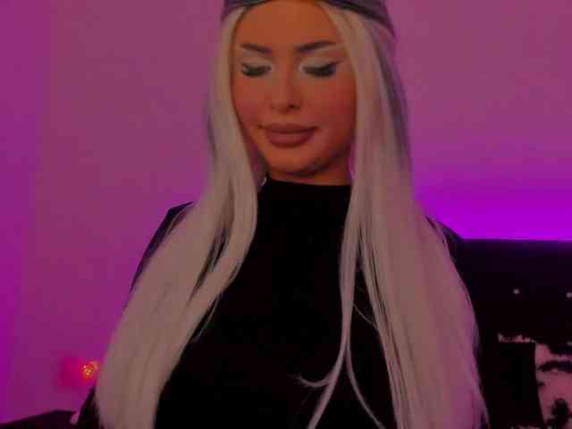 SashaGold1999 webcam