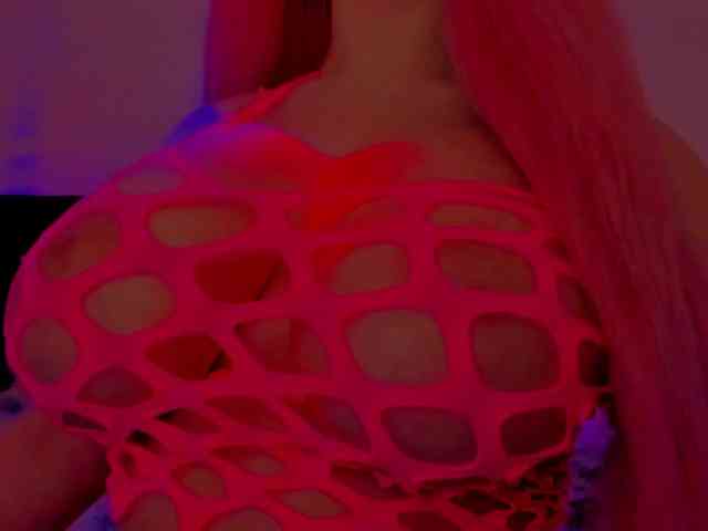 SashaGold1999 webcam