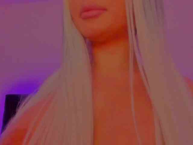 SashaGold1999 webcam