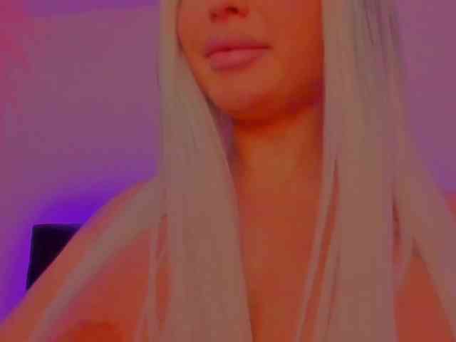 SashaGold1999 webcam