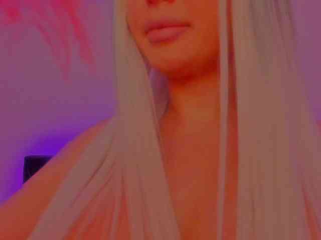SashaGold1999 webcam