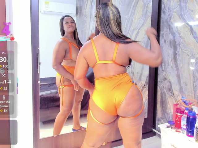  LauraSaenz01 chat room