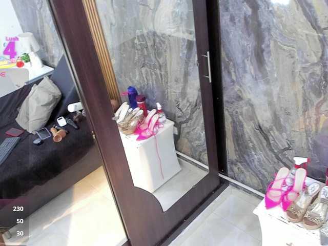 Discover LauraSaenz01 from BongaCams