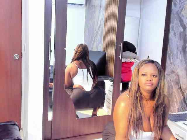 LauraSaenz01
