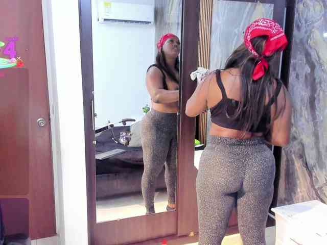 videochat sexy LauraSaenz01